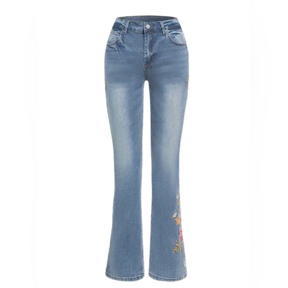 Embroidered Floral Blue Jeans - Picture 4 of 8